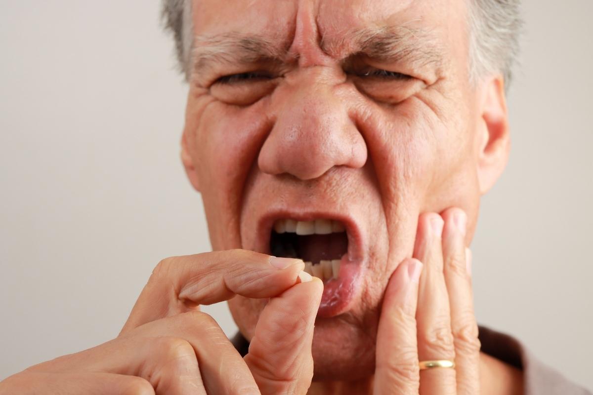 Broken Tooth Care: Treatments, Symptoms, and Prevention